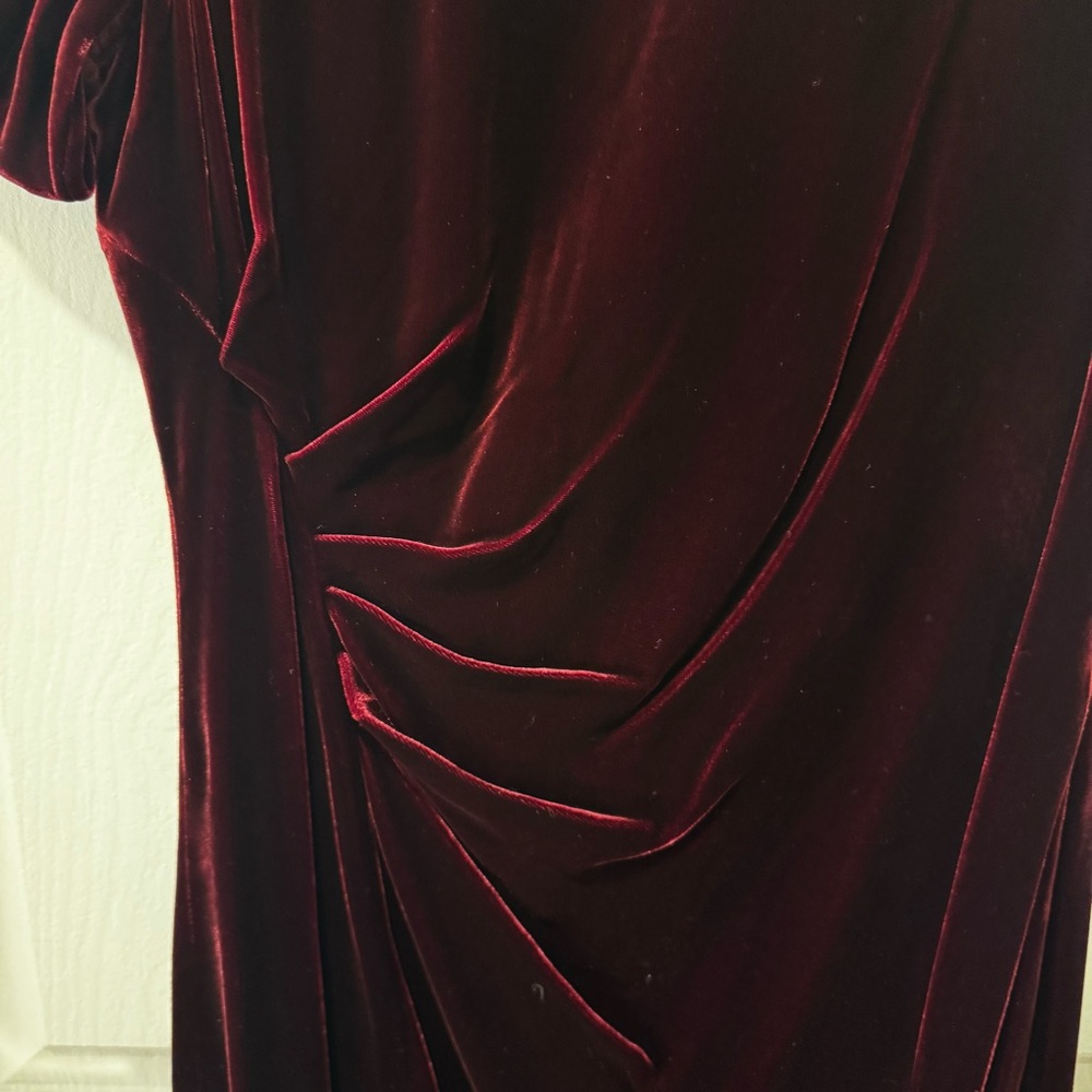 Shoshanna Marise Velvet High Low Gown in Burgundy Formal Special Occasion Sz. 0 - Picture 10 of 13